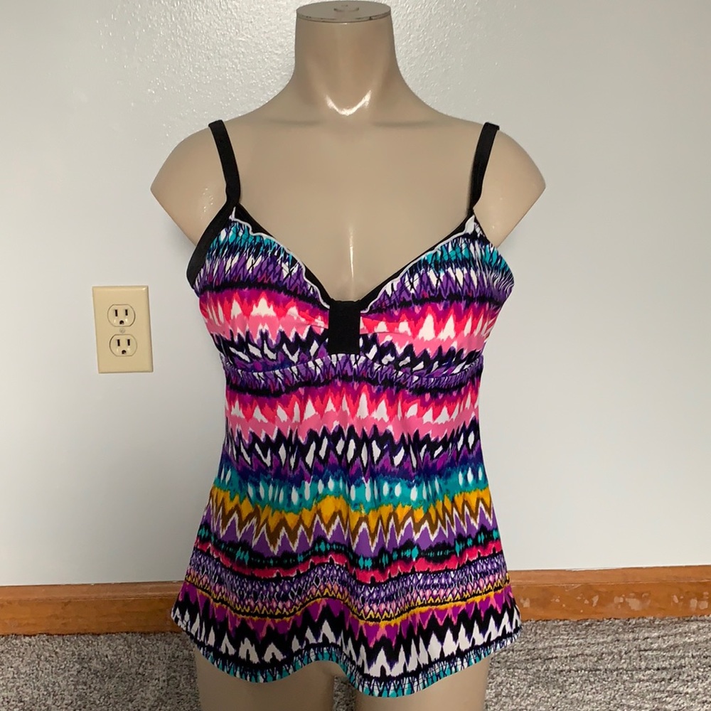 24th & Ocean Multicolor Pink Purple Blue Tankini Top